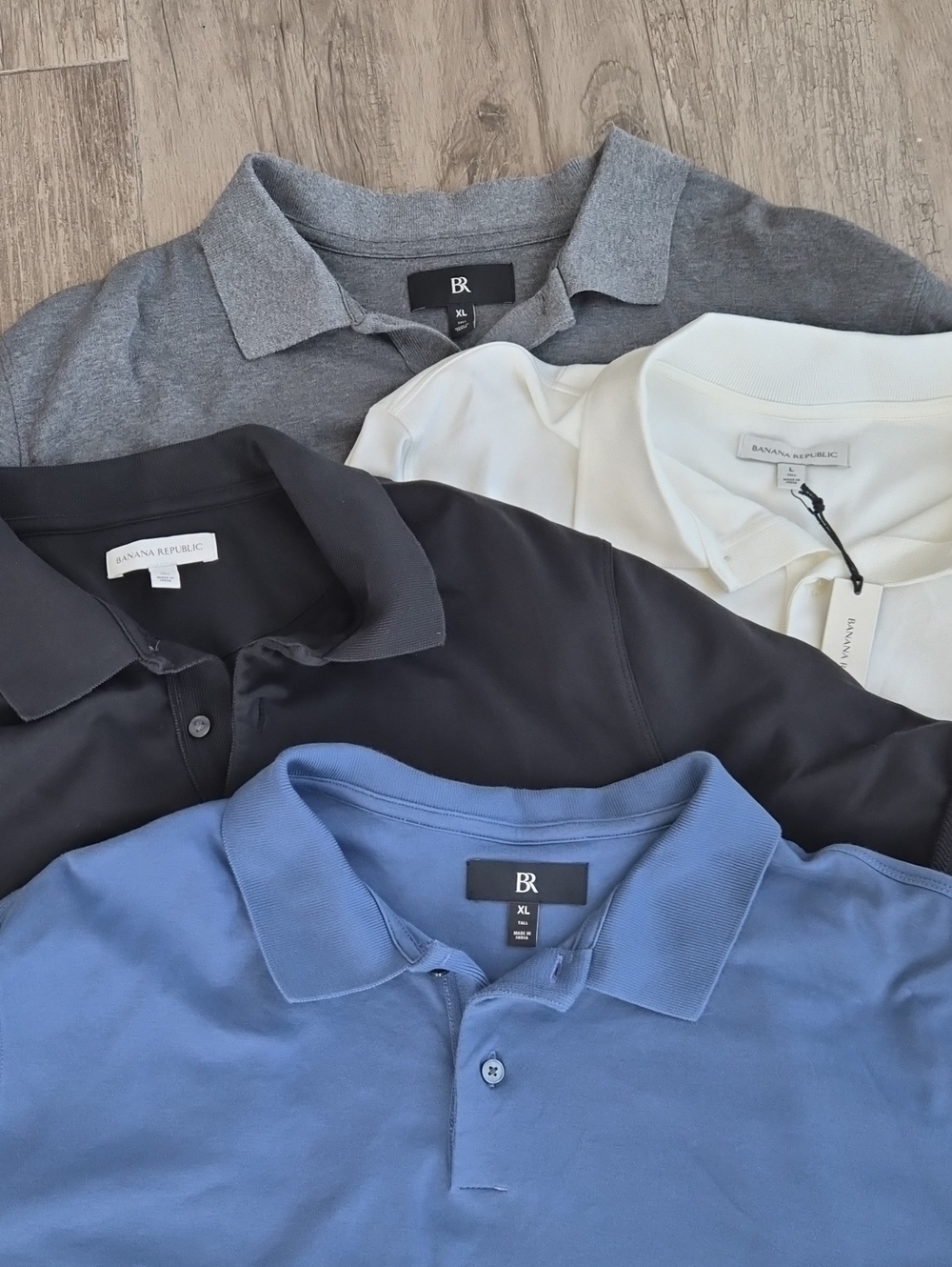 4 Pack Banana Republic Polo – Blue, Black, Gray, White
